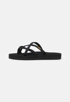 Teva Olowahu - T-Bar Sandals - Black