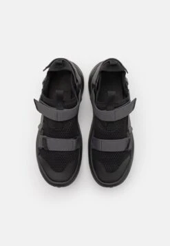 Teva Outflow Universal - Hiking Shoes - Black -Teva 2b78f4c597e649e29d0626acc9cd0a92