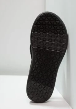 Teva Voya - T-Bar Sandals - Bar Street Black 12 Teva Voya - T-Bar Sandals - Bar Street Black -Teva a08973dda5004b17ba316f4c9cace3f8