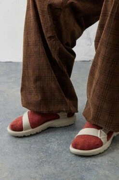 Teva Feather Grey Hurricane Drift Sandals -Teva teva Grey Feather Grey Hurricane Drift Sandals 1